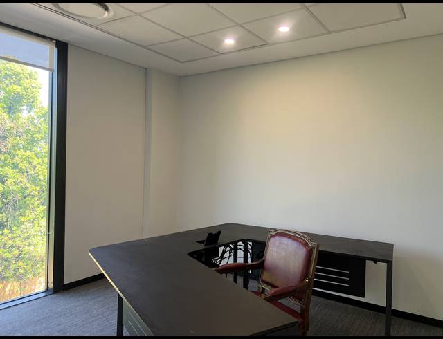 648M² OFFICE FOR SALE IN ILLOVO
